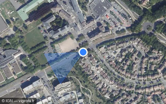 Vue satellite de l'emplacement du radar de feu rouge à Jouy-le-Moutier sur Rue d'Écancourt
