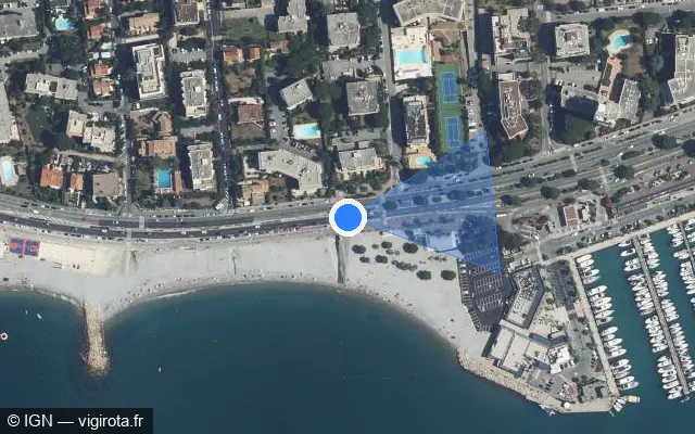 Vue satellite de l'emplacement du radar de feu rouge à Cagnes-sur-Mer sur Route du Bord-de-Mer / M 6098