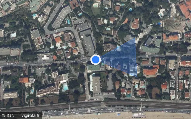 Vue satellite de l'emplacement du radar tourelle à Cannes sur Avenue du Docteur Raymond Picaud / D 6007