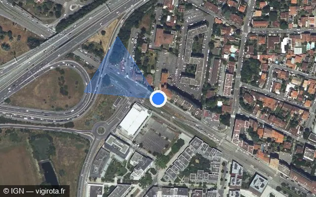 Vue satellite de l'emplacement du radar urbain à Toulouse sur Avenue de Grande Bretagne