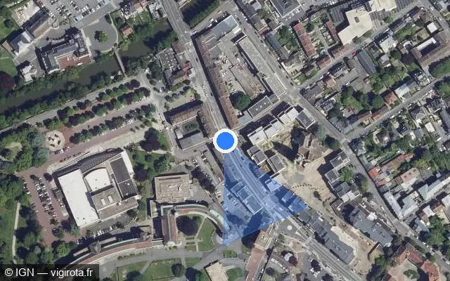 Vue satellite de l'emplacement du radar tourelle à Creil sur Rue de la République / D 916
