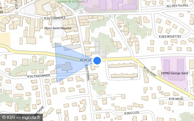 Vue plan de l'emplacement du radar de feu rouge à Cournon-d'Auvergne sur Avenue de la Liberté / M 212