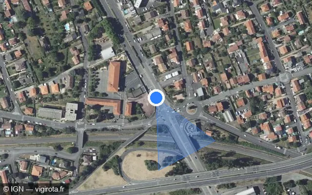 Vue satellite de l'emplacement du radar de feu rouge à Clermont-Ferrand sur Boulevard Jean Moulin / M 2009