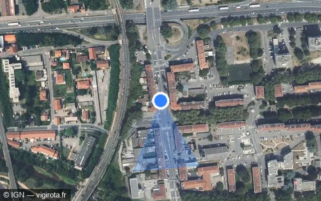 Vue satellite de l'emplacement du radar de feu rouge à Givors sur Rue Victor Hugo / D 386