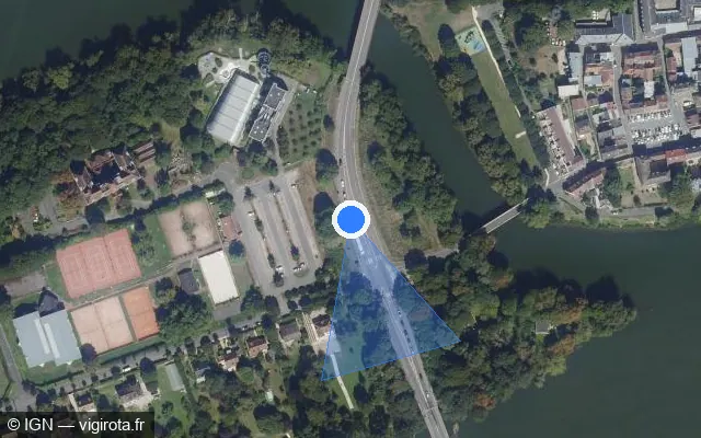 Vue satellite de l'emplacement du radar tourelle à Meulan-en-Yvelines sur D 14
