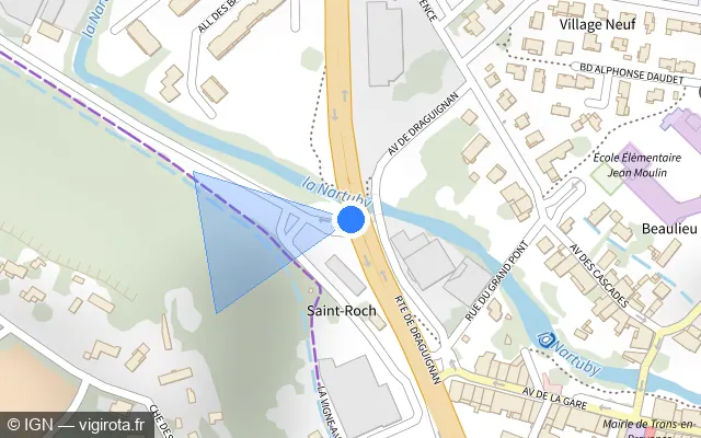 Vue plan de l'emplacement du radar de feu rouge à Trans-en-Provence sur Route du Plan