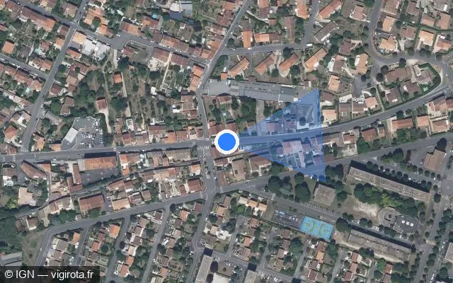 Vue satellite de l'emplacement du radar de feu rouge à L'Isle-d'Espagnac sur Rue de Montbron / D 699
