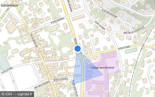 Vue plan de l'emplacement du radar de feu rouge à La Rochefoucauld-en-Angoumois sur Boulevard du 8 Mai / D 941