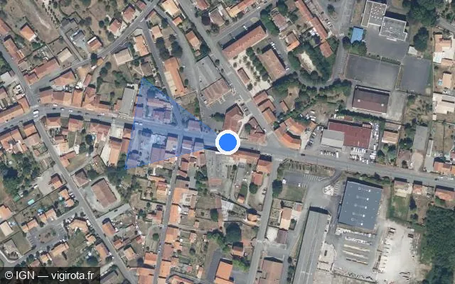 Vue satellite de l'emplacement du radar de feu rouge à Terres-de-Haute-Charente sur Rue Nationale / D 941