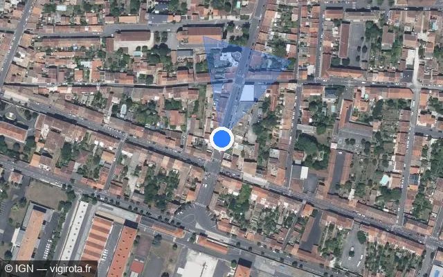 Vue satellite de l'emplacement du radar de feu rouge à Angoulême sur Boulevard René Chabasse