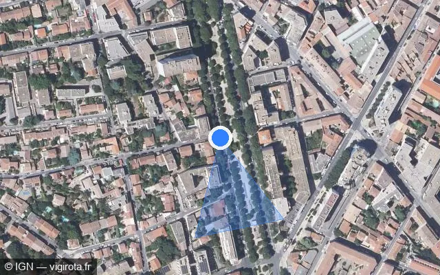 Vue satellite de l'emplacement du radar de feu rouge à Nîmes sur Avenue Jean Jaurès
