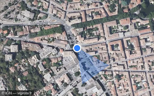 Vue satellite de l'emplacement du radar de feu rouge à Nîmes sur Avenue Georges Pompidou / D 999