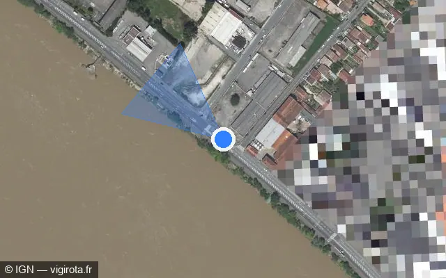 Vue satellite de l'emplacement du radar de feu rouge à Floirac sur Quai de la Souys / D 113