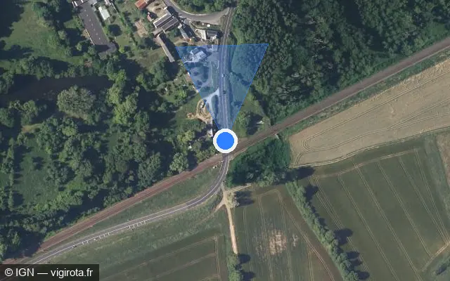 Vue satellite de l'emplacement du radar de passage à niveau à Bréhémont sur D 952