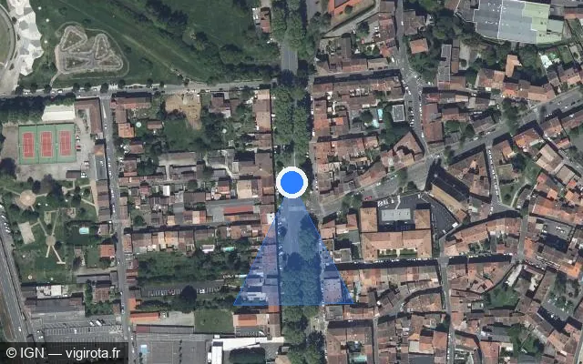 Vue satellite de l'emplacement du radar de feu rouge à Agen sur Avenue du Général de Gaulle / D 813