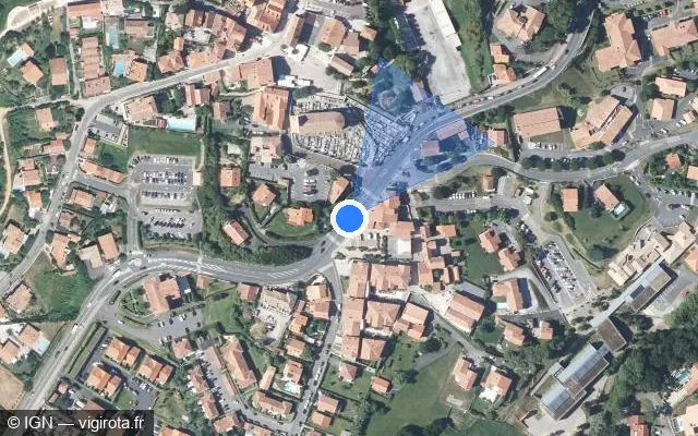 Vue satellite de l'emplacement du radar de feu rouge à Bidart sur Avenue d'Atherbea