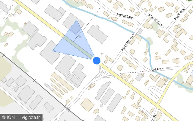 Vue plan de l'emplacement du radar de feu rouge à Lons sur Boulevard Charles de Gaulle