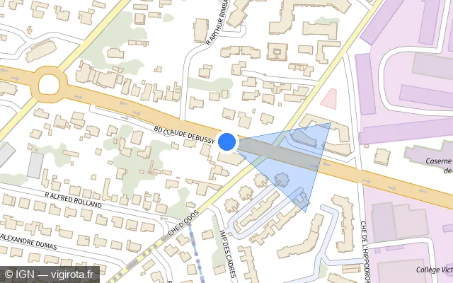 Vue plan de l'emplacement du radar de feu rouge à Laloubère sur Boulevard Claude Debussy / N 21
