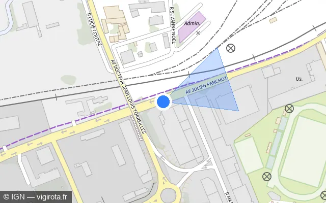 Vue plan de l'emplacement du radar de feu rouge à Perpignan sur Avenue Julien Panchot