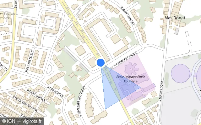 Vue plan de l'emplacement du radar de feu rouge à Perpignan sur Avenue Émile Roudayre