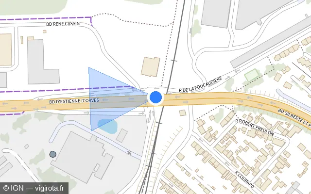 Vue plan de l'emplacement du radar de passage à niveau à Le Mans sur Boulevard Pierre Brossolette / D 338