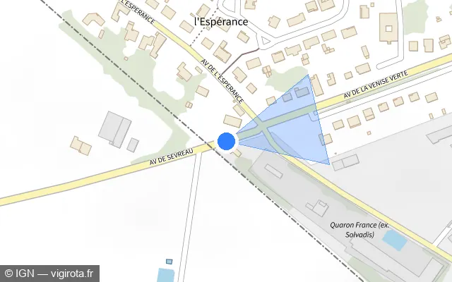 Vue plan de l'emplacement du radar de feu rouge à Bessines sur Avenue de Sevreau / D 9