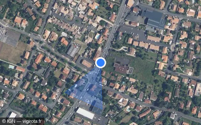 Vue satellite de l'emplacement du radar de feu rouge à Niort sur Rue du Maréchal Leclerc / D 743