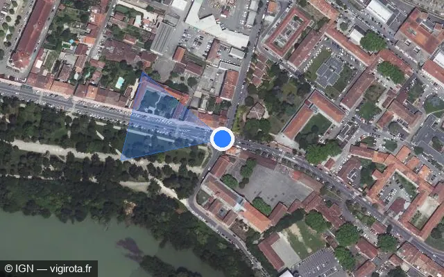 Vue satellite de l'emplacement du radar de feu rouge à Montauban sur Avenue du 10e Dragons / D 927