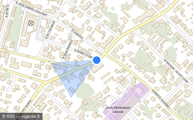 Vue plan de l'emplacement du radar de feu rouge à Montauban sur Avenue des Mourets