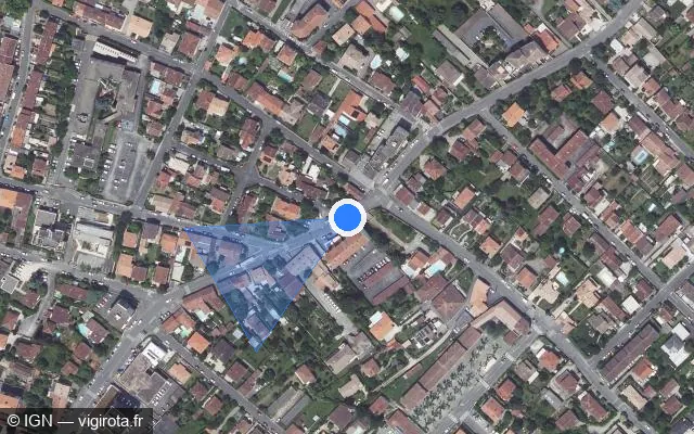 Vue satellite de l'emplacement du radar de feu rouge à Montauban sur Avenue des Mourets