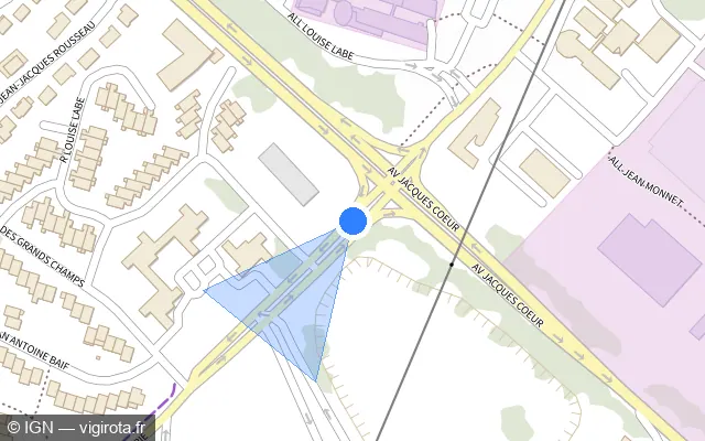 Vue plan de l'emplacement du radar de feu rouge à Poitiers sur Rue de la Milétrie